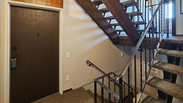 12844 Nicollet Avenue 102, Burnsville, MN 55337