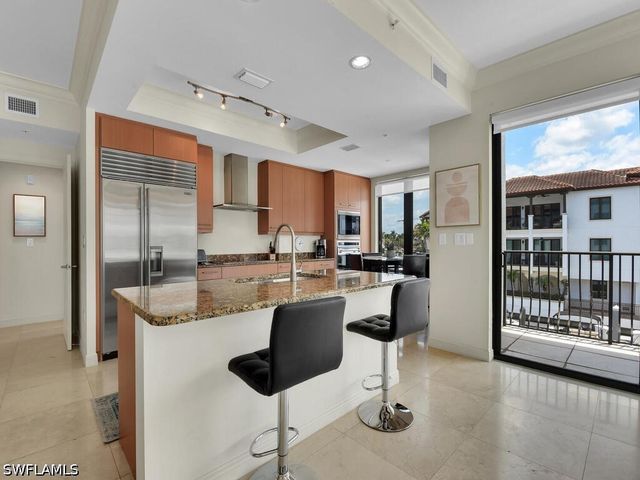 1490 5th AVE S 200A, Naples, FL 34102