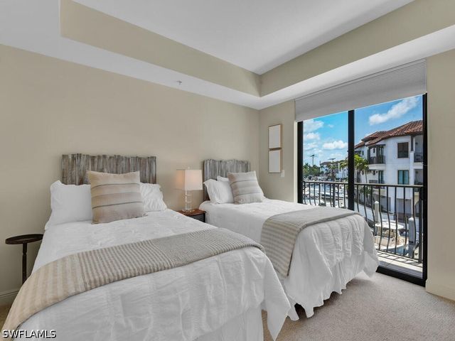 1490 5th AVE S 200A, Naples, FL 34102