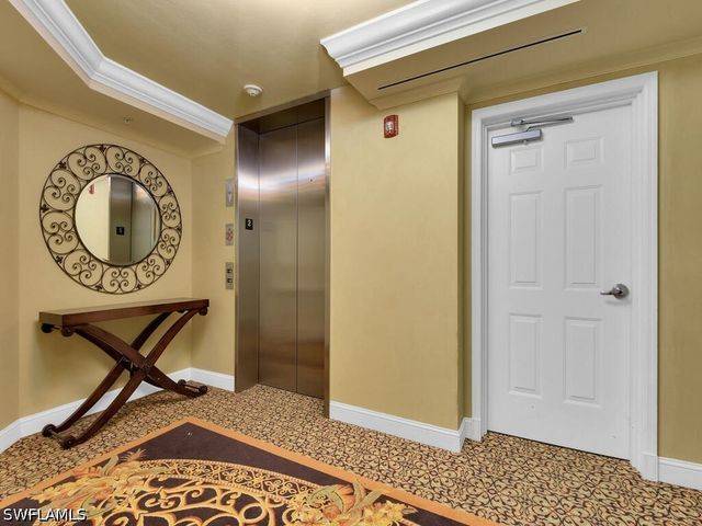 1490 5th AVE S 200A, Naples, FL 34102