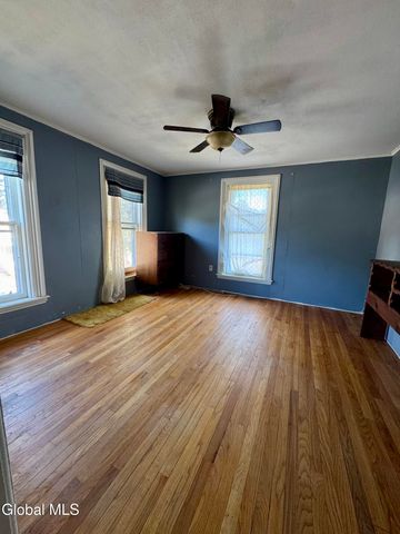 16 Grove Avenue, Glens Falls, NY 12801