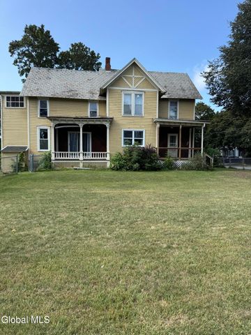 16 Grove Avenue, Glens Falls, NY 12801