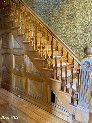 16 Grove Avenue, Glens Falls, NY 12801