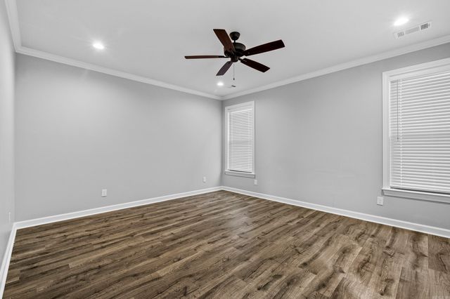 9824 Oak Forest Lane, Sherwood, AR 72120