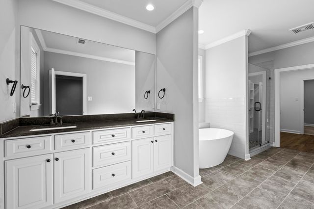 9824 Oak Forest Lane, Sherwood, AR 72120