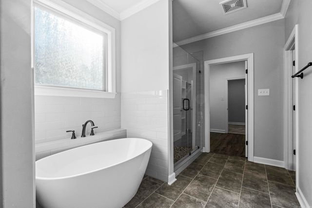 9824 Oak Forest Lane, Sherwood, AR 72120