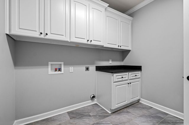 9824 Oak Forest Lane, Sherwood, AR 72120