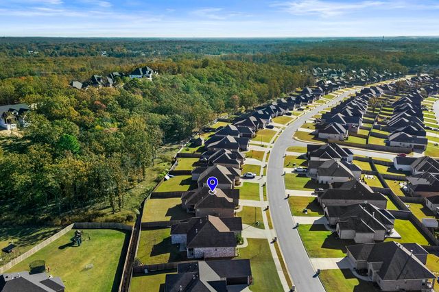 9824 Oak Forest Lane, Sherwood, AR 72120