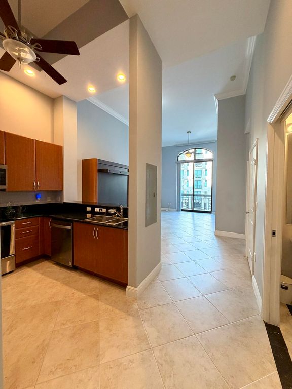 701 S Olive Avenue 317, West Palm Beach, FL 33401