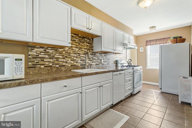 341 OWEN AVE, Lansdowne, PA 19050