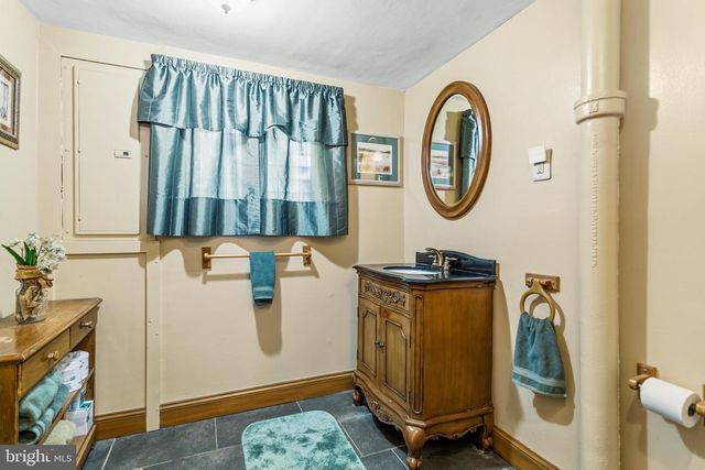 341 OWEN AVE, Lansdowne, PA 19050