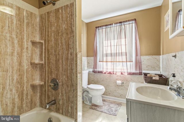 341 OWEN AVE, Lansdowne, PA 19050