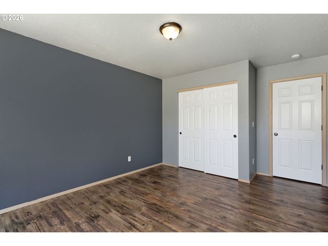 34602 Ne 49TH Pl, La Center, WA 98629