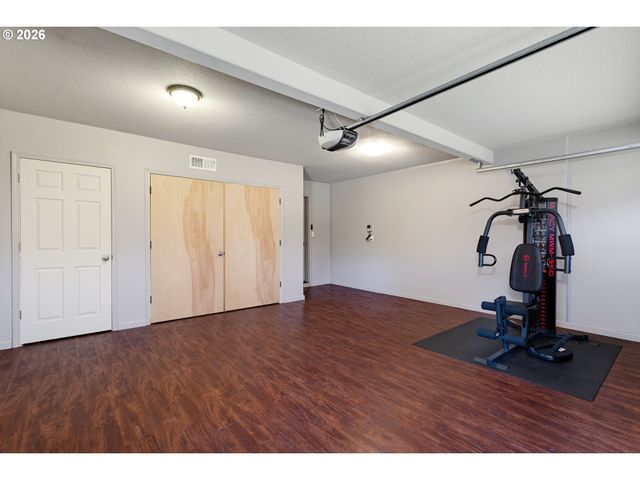 34602 Ne 49TH Pl, La Center, WA 98629