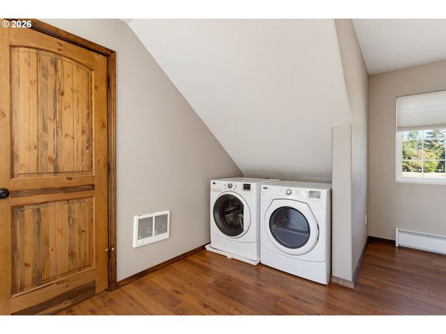 34602 Ne 49TH Pl, La Center, WA 98629