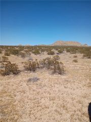 0 East End, Lucerne Valley, CA 92356