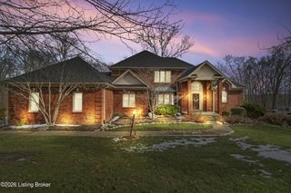 17002 Ash Hill Dr, Louisville, KY 40245