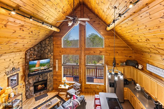 2971 Drue Fox Way, Sevierville, TN 37862