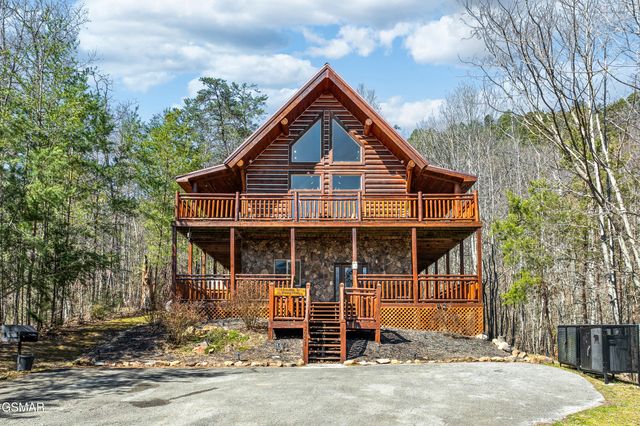 2971 Drue Fox Way, Sevierville, TN 37862