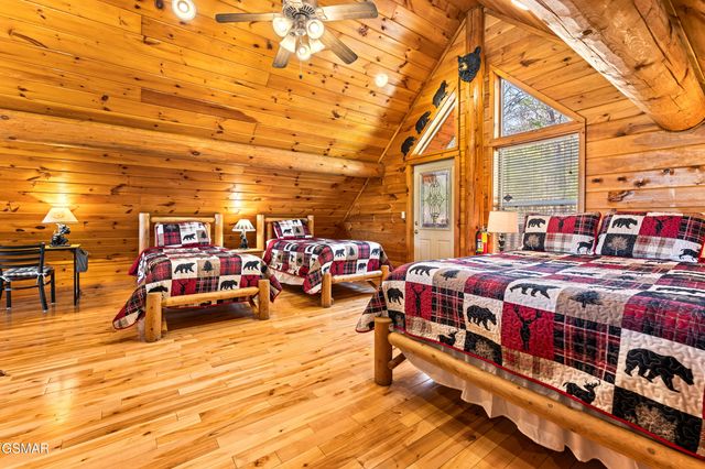 2971 Drue Fox Way, Sevierville, TN 37862