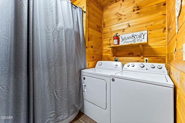 2971 Drue Fox Way, Sevierville, TN 37862