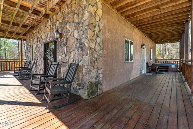 2971 Drue Fox Way, Sevierville, TN 37862