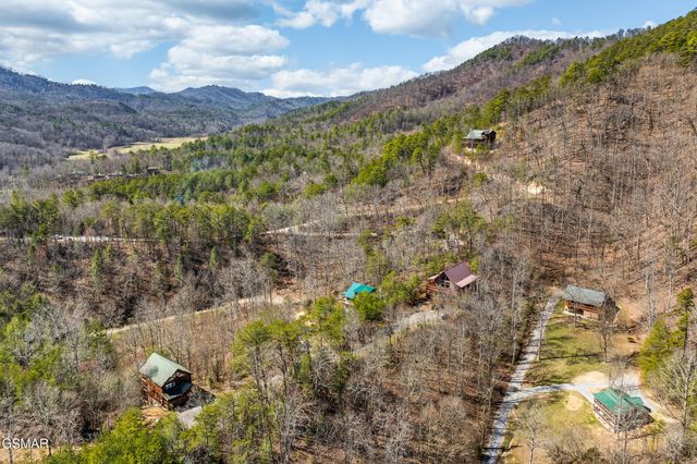 2971 Drue Fox Way, Sevierville, TN 37862