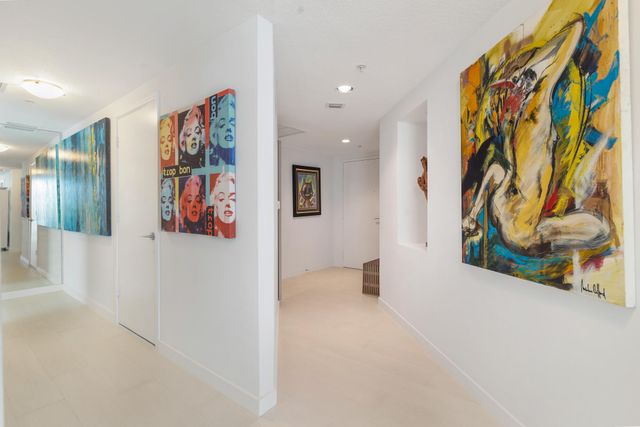 1551 N Flagler Drive 711, West Palm Beach, FL 33401