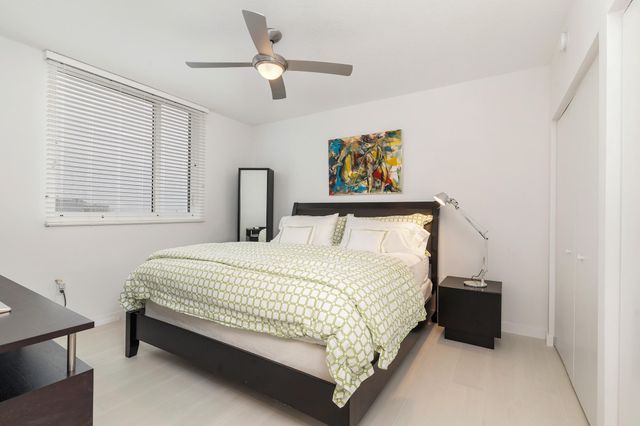 1551 N Flagler Drive 711, West Palm Beach, FL 33401