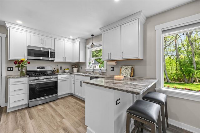 19 Dryer Avenue, Victor, NY 14564
