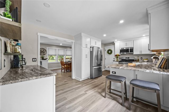 19 Dryer Avenue, Victor, NY 14564