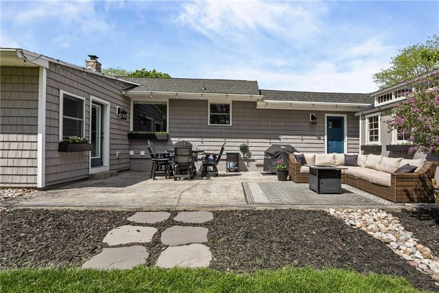 19 Dryer Avenue, Victor, NY 14564
