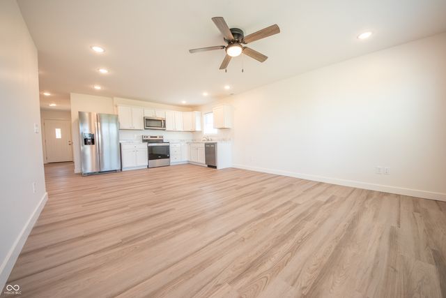1592 W Paula Drive, Columbus, IN 47201