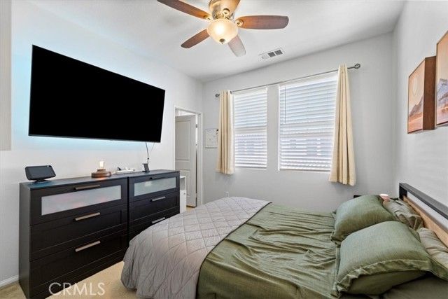 955 Sweetbriar Lane E, Azusa, CA 91702