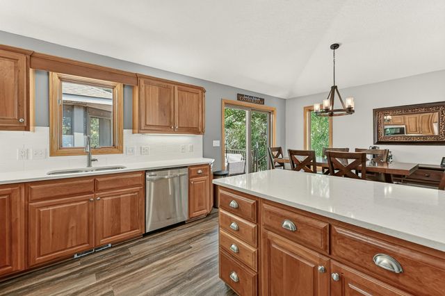 3407 Birchwood Lane SW, Rochester, MN 55902