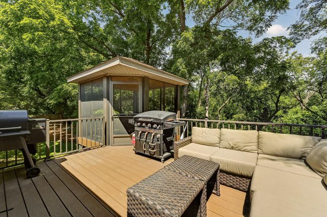 3407 Birchwood Lane SW, Rochester, MN 55902