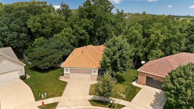 3407 Birchwood Lane SW, Rochester, MN 55902