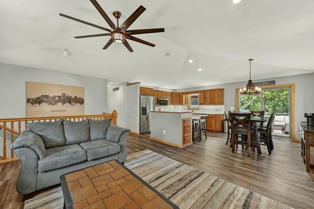 3407 Birchwood Lane SW, Rochester, MN 55902