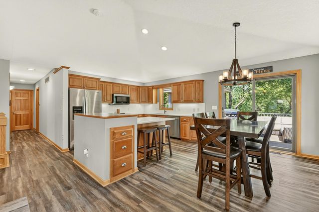 3407 Birchwood Lane SW, Rochester, MN 55902