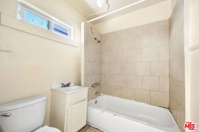 521 S Union Avenue, Los Angeles, CA 90017