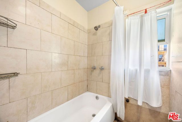 521 S Union Avenue, Los Angeles, CA 90017