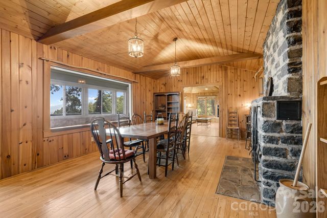 203 Laurel Lane, Little Switzerland, NC 28749