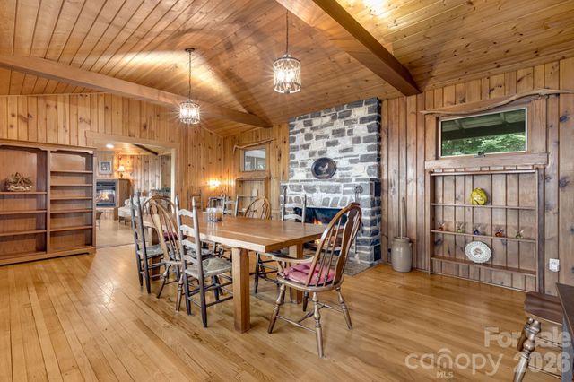 203 Laurel Lane, Little Switzerland, NC 28749