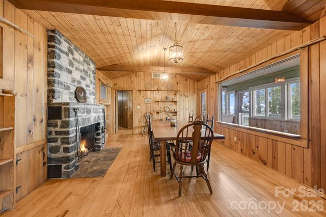 203 Laurel Lane, Little Switzerland, NC 28749