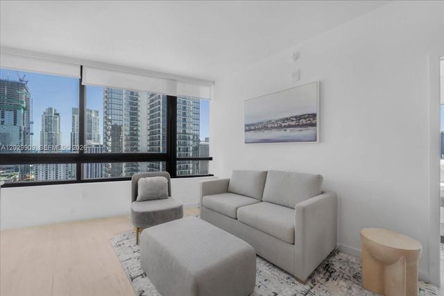 225 N Miami 3109 3109, Miami, FL 33128