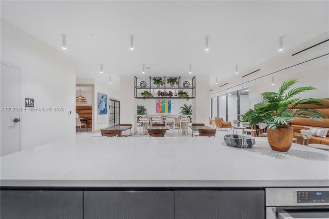 225 N Miami 3109 3109, Miami, FL 33128