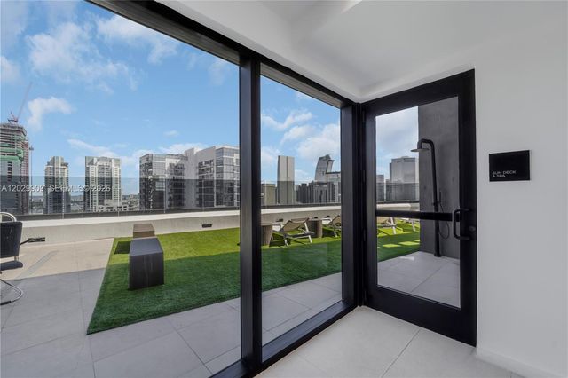 225 N Miami 3109 3109, Miami, FL 33128