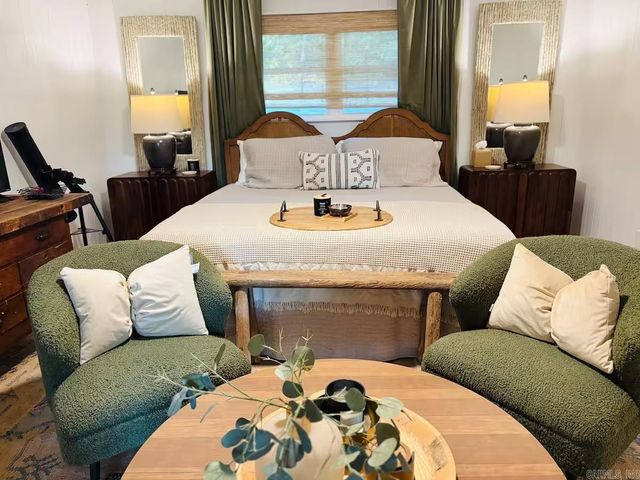 170 Lynn Creek Dr, Fairfield Bay, AR 72088