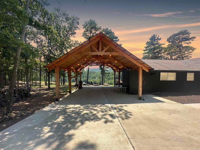 170 Lynn Creek Dr, Fairfield Bay, AR 72088