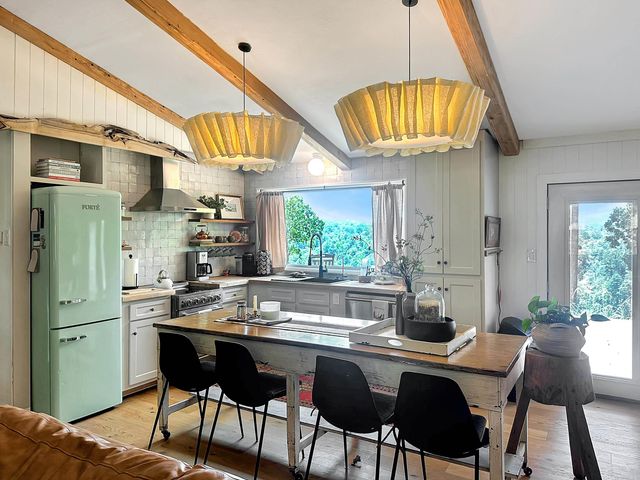 170 Lynn Creek Dr, Fairfield Bay, AR 72088